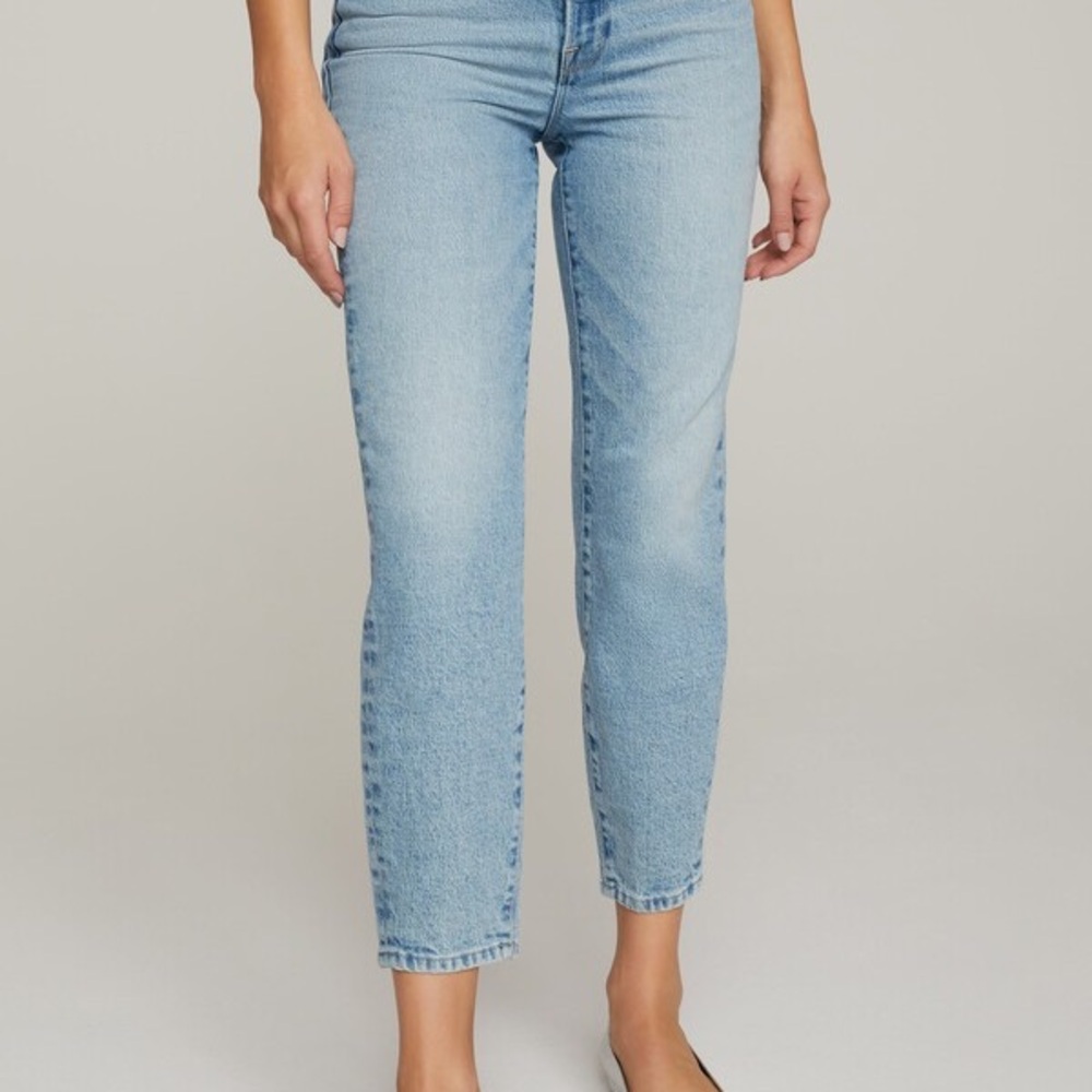 Good American Jeans - Picture 3 of 8